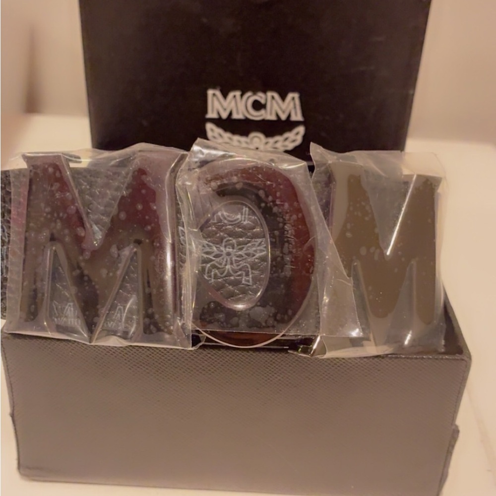MCM Black Textured Leather Belt with Signature Monogram - Picture 2 of 2